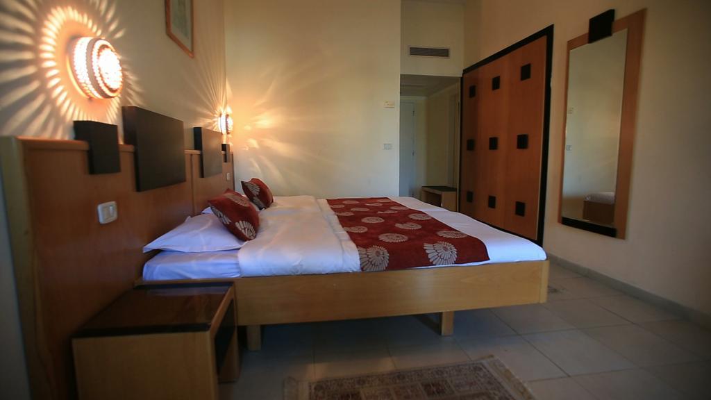 Hotel Les Palmiers Monastir Eksteriør billede