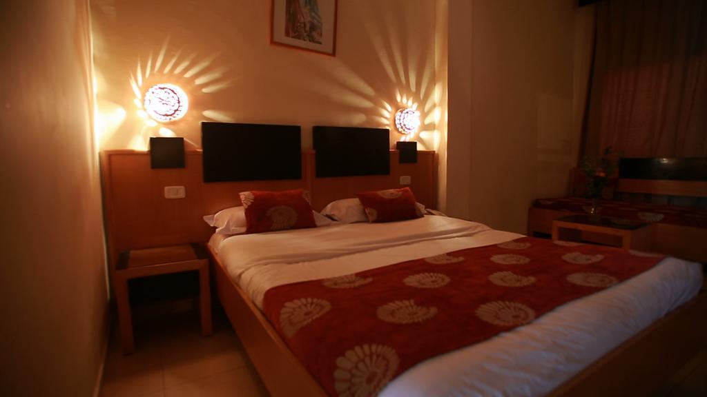 Hotel Les Palmiers Monastir Eksteriør billede